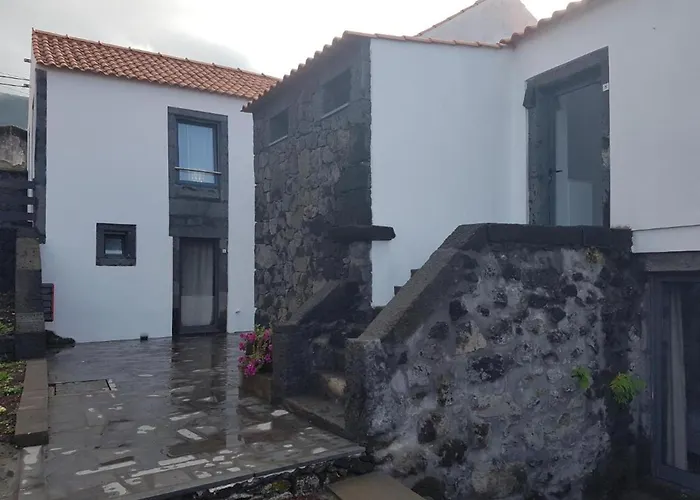 Astonishing Double In Vendégház